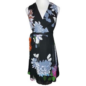 Kirna Zabete Sleeveless Floral Print Dress